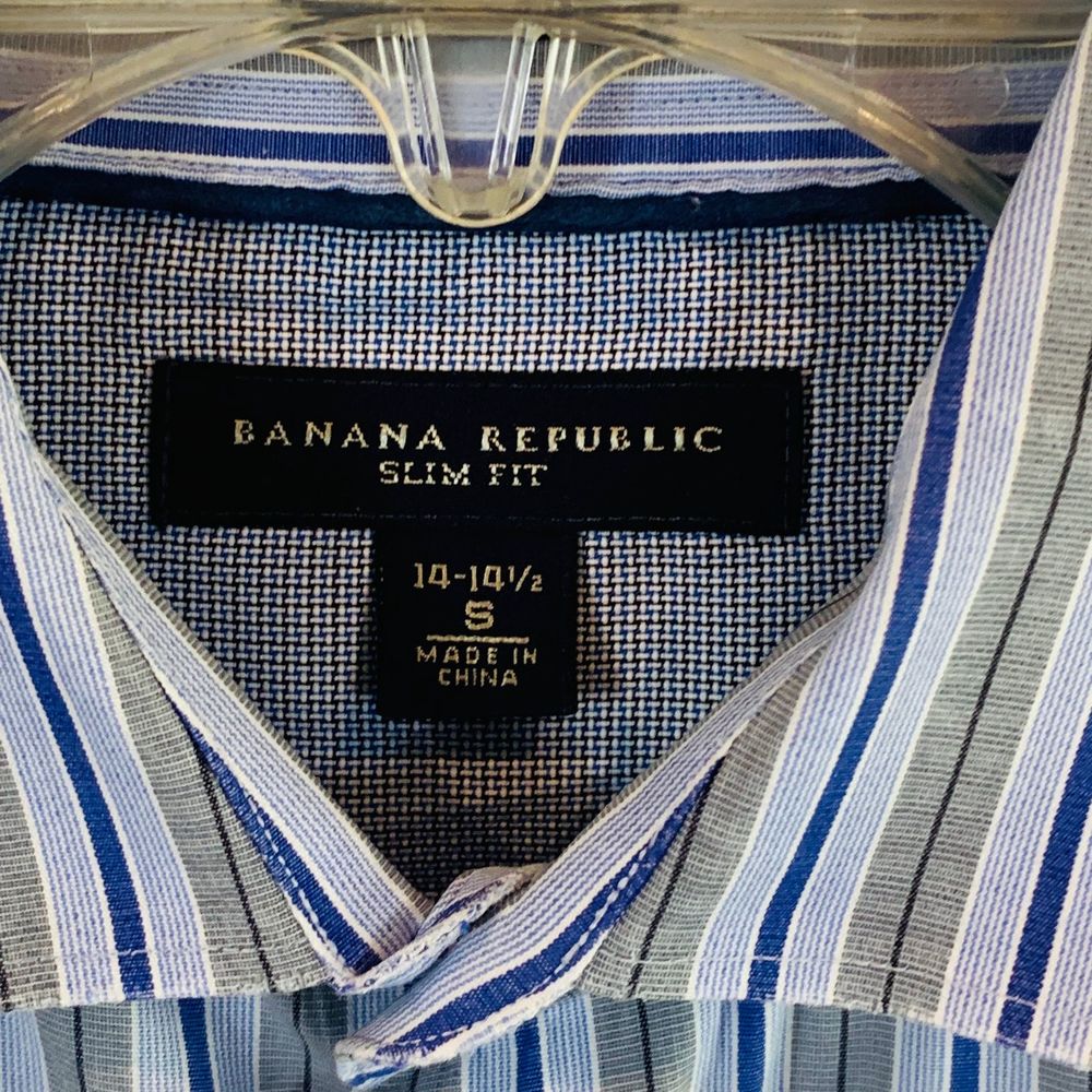 BANANA REPUBLIC STRIPED BUTTON DOWN SHIRT - Picture 2 of 3